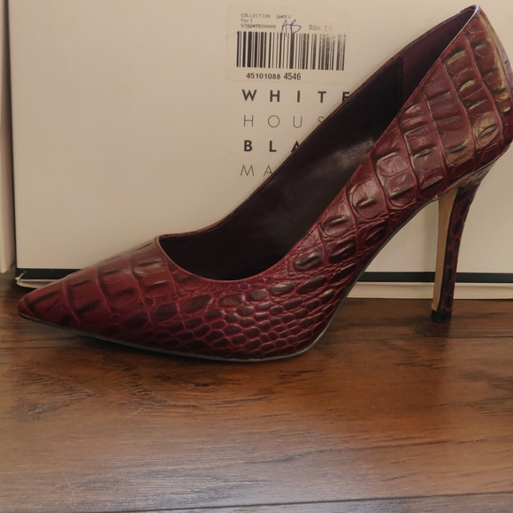 White House Black Market Heels - Picture 7 of 8